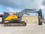 2023 Volvo EC300EL crawler excavator, side view