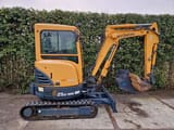 2016 Hyundai 25Z-9AK mini excavator, side view