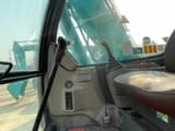 Pelle sur chenilles Kobelco SK135 de 2023