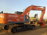 Hitachi ZX210 Raupenbagger