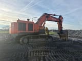 2014 Hitachi Zaxis 670LCH crawler excavator side view