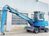 2015 Fuchs MHL 334 E material handler, side profile view