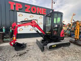JPC HT25 mini excavator, side view