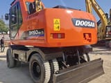 Doosan DH150W-7 wheel excavator rear view