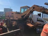 1994 CASE 888BP wheel excavator side view