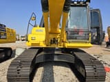 Escavadora de rastos Komatsu PC200-8 2025, vista frontal