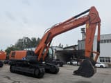 Hitachi Zaxis 350H crawler excavator, side view