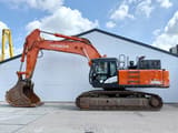 2018 Hitachi ZX490LCH-6 crawler excavator side view