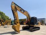 Koparka gąsienicowa 2020 Caterpillar 320D2, widok z boku