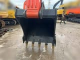 2024 Doosan DX225LCA crawler excavator bucket view