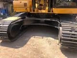 2000 Caterpillar 330D crawler excavator undercarriage view
