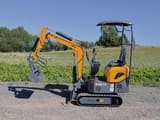 2025 APS KME10 mini excavator, side view