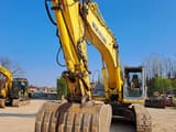 2008 New Holland E385B crawler excavator, front view