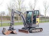 Volvo ECR25 Elettrico | JECR25D | Tiltbucket | Benna (2021)