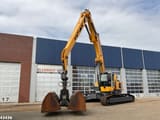 2015 Liebherr LH60 C LITRONIC material handler, side view