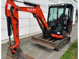 2018 Kubota KX027-4 mini excavator, side view
