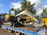 2019 Volvo ECR88D crawler excavator side view