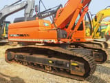 2018 Doosan DX260LC crawler excavator, side profile view