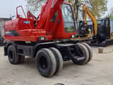 Doosan DH150W-7 wheel excavator, front three-quarter view