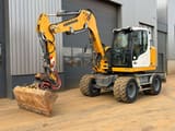 2018 Liebherr A910 wheel excavator, side profile view