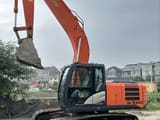 2022 Hitachi Zaxis 200 crawler excavator side view