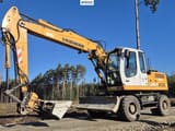 2007 Liebherr A900C wheel excavator, side profile view