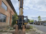 2005 John Deere 200C LC crawler excavator, front view