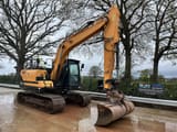 2021 Hyundai HX140LC crawler excavator, side view