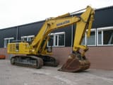 2004 Komatsu PC600LC-7K crawler excavator, side profile view