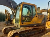 Escavatore cingolato Volvo EC140B del 2023