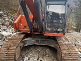 2011 Atlas 260LC crawler excavator, front view