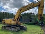 2006 Komatsu PC210LC-8 crawler excavator, side view