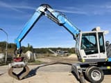 2016 Terex MHL320 material handler side view