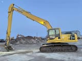 2013 Komatsu PC210LC-8 crawler excavator side view