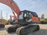 2018 Hitachi ZAXIS 350 crawler excavator, side view