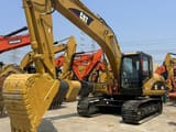 Escavatore cingolato Caterpillar 320C del 2024, vista anteriore tre quarti