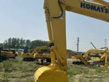 2023 Komatsu PC350LC-11 crawler excavator boom and bucket detail