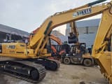 2023 Komatsu PC200 crawler excavator, side view