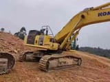 2020 Komatsu PC500-10 crawler excavator, side view