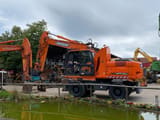 2014 Doosan DX170W wheel excavator, side view