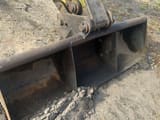 1998 Furukawa 730 LS-TRONIC crawler excavator bucket detail