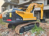 2019 Hyundai R220LC-9S crawler excavator, rear three-quarter view