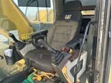 2018 Caterpillar 320CL rupsgraafmachine interieur cabine aanzicht