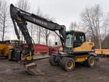 2007 Volvo EW160C wheel excavator, side view