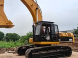 Caterpillar 330CL crawler excavator side view