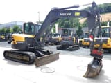 2019 Volvo ECR88D crawler excavator, front three-quarter view