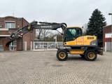 2008 Volvo EW140C wheel excavator side view