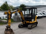 2001 Caterpillar 302.5 mini excavator, side view
