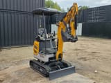 2025 SDLANCH SDLE18P mini excavator, three-quarter view
