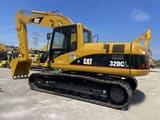 Escavatore cingolato Caterpillar 320CL del 2020, vista laterale